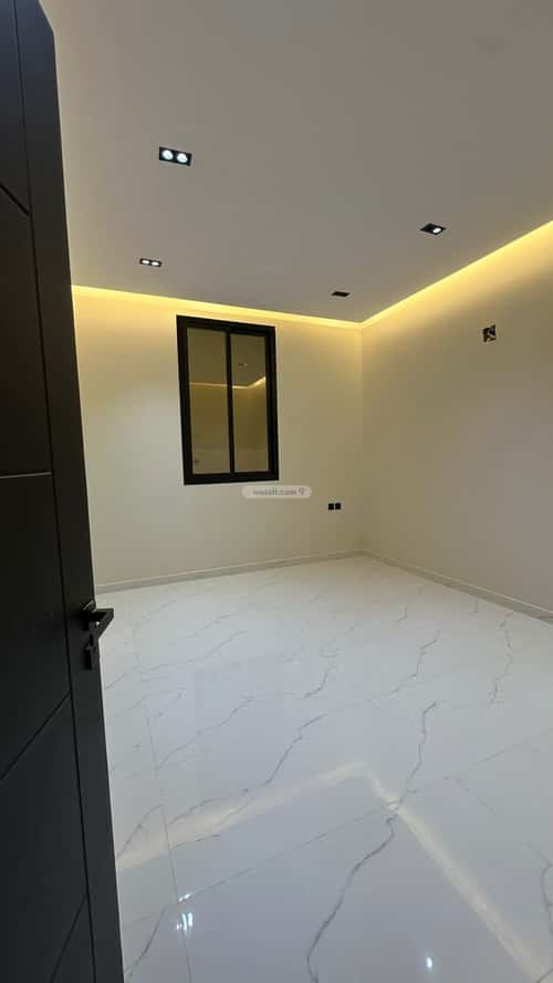 فيلا 254.39 متر مربع شرقية على شارع 10م الرمال، شرق الرياض، الرياض