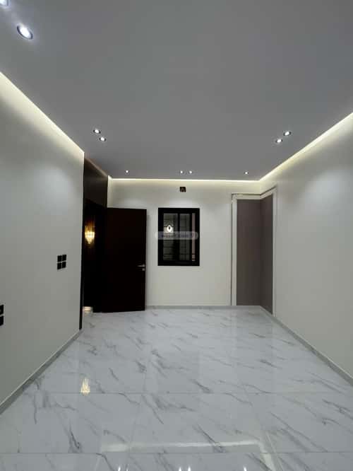 Floor with 5 Bedrooms Al- Nadwah, East Riyadh, Riyadh