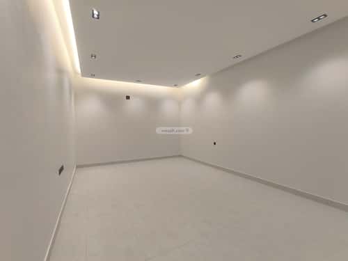 فيلا 250 متر مربع جنوبية على شارع 15م اليرموك، شرق الرياض، الرياض