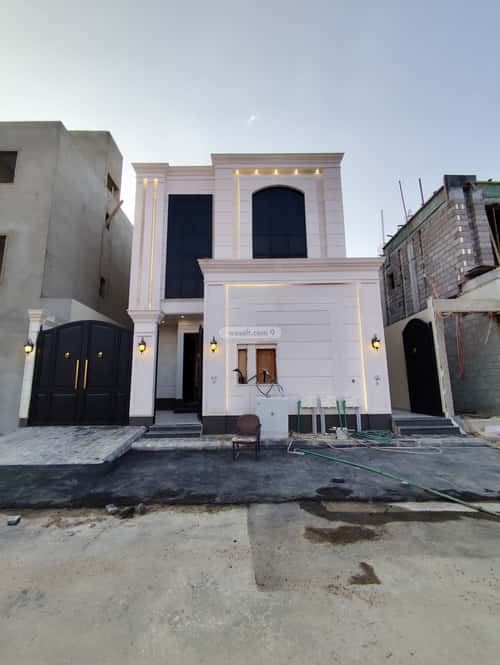 Floor 315.88 SQM with 4 Bedrooms Al-Janadriyah, East Riyadh, Riyadh