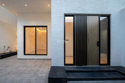 Floor 225.76 SQM with 5 Bedrooms Al-Janadriyah, East Riyadh, Riyadh