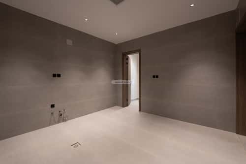 Floor 225.76 SQM with 5 Bedrooms Al-Janadriyah, East Riyadh, Riyadh