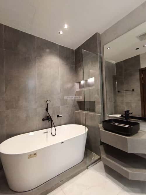 Villa 300 SQM Facing East with 8 Bedrooms Al Alo'Lo', North Jeddah, Jeddah