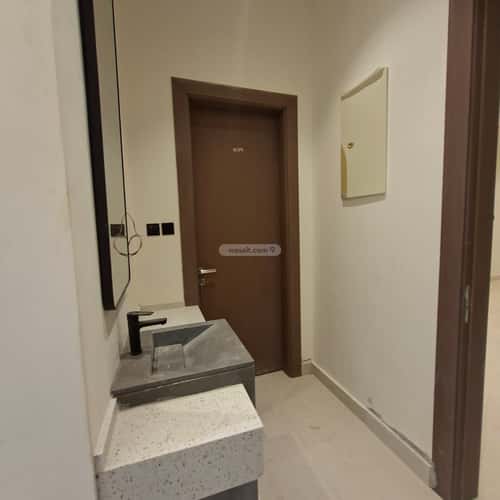3 bedroom floor in Al Rimal