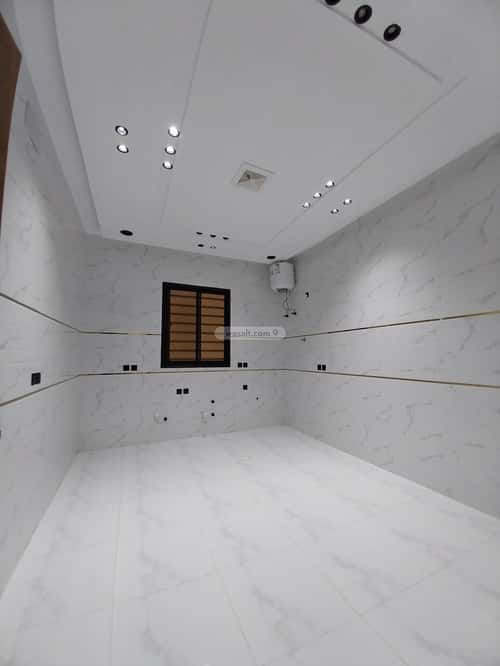 Floor 219.27 SQM with 6 Bedrooms Al-Yarmouk, Khamis Mushait