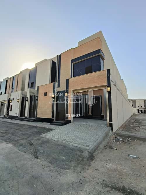 فيلا 270 متر مربع شمالية على شارع 20م المرجان، شرق الرياض، الرياض