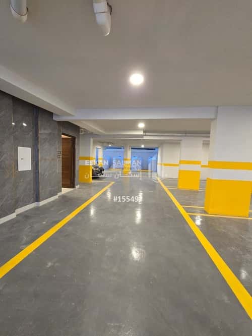 Apartment with 4 Bedrooms Al Shooalah, Aldammam