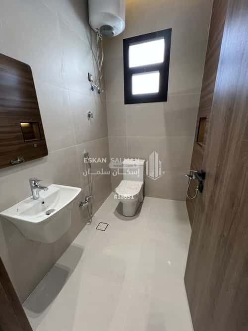 Villa 300 SQM Facing North on 15m Width Street Eastern Province, Bariduh
