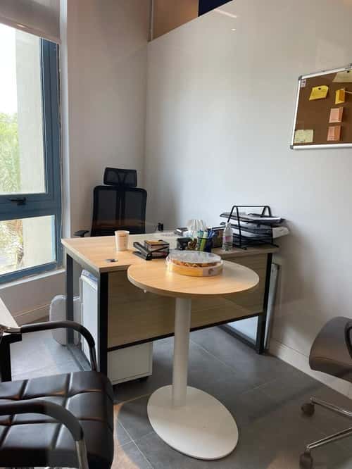 مكتب 5000 م² في الدريهمية