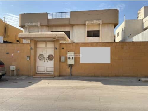 فيلا 440 متر مربع شمالية على شارع 12م الربوة، وسط الرياض، الرياض