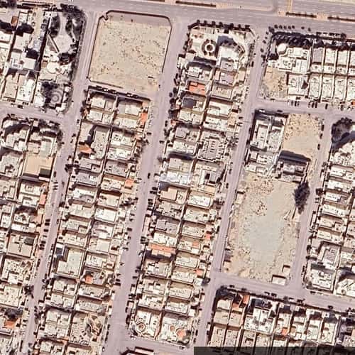 فيلا 450 متر مربع غربية على شارع 25م الشاطئ الشرقي، الدمام