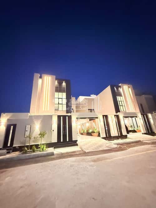 فيلا 372 متر مربع جنوبية على شارع 20م الصواري، الخبر