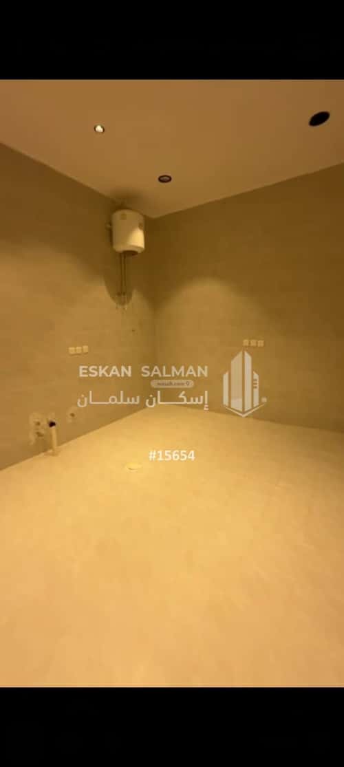 Floor 196.15 SQM with 6 Bedrooms Al- Nadwah, East Riyadh, Riyadh