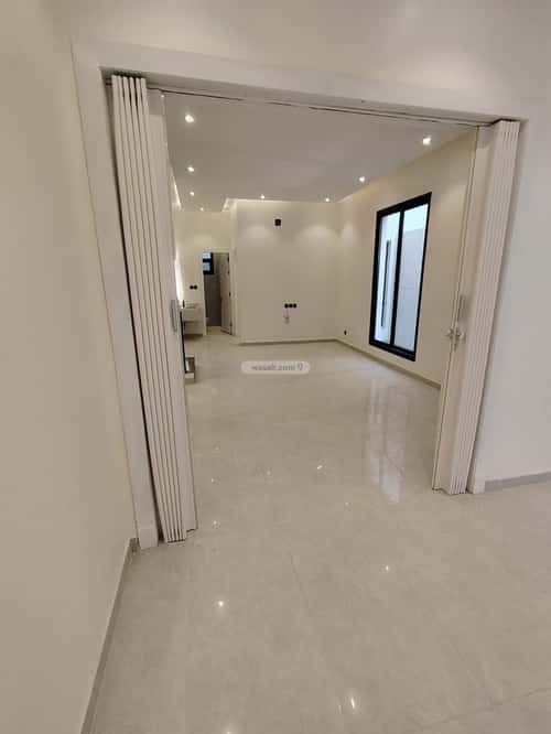 فيلا 258.46 متر مربع غربية على شارع 15م الندوة، شرق الرياض، الرياض