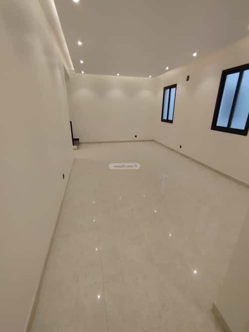 فيلا 236.97 متر مربع غربية على شارع 15م الندوة، شرق الرياض، الرياض