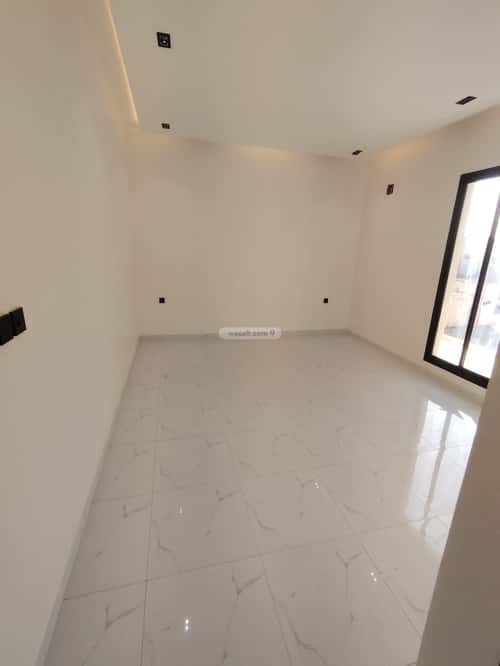Villa 252 SQM Facing West on 18m Width Street Al-Khaleej, East Riyadh, Riyadh