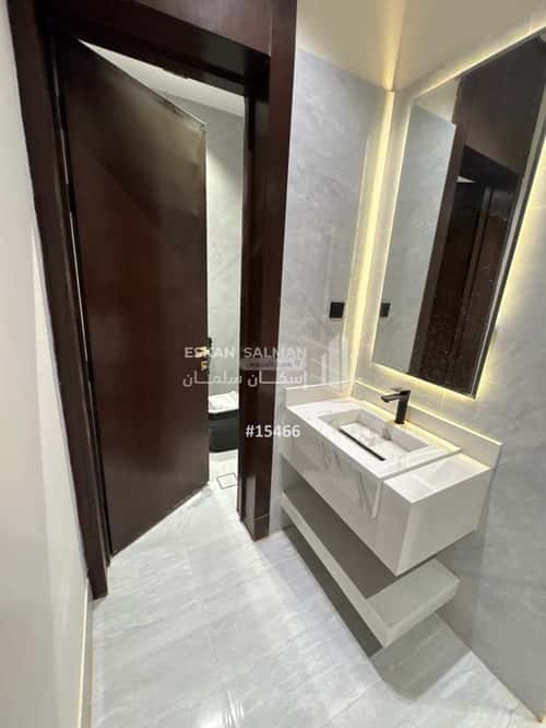Apartment with 3 Bedrooms Al- Nadwah, East Riyadh, Riyadh