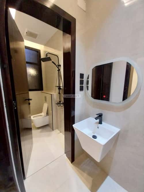 Floor 221.35 SQM with 6 Bedrooms The Honor, Khamis Mushait
