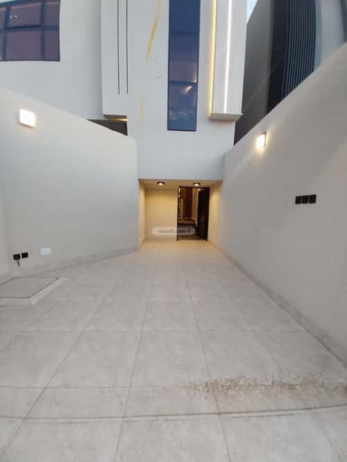 Floor 289 SQM with 8 bedrooms الشرف، خميس مشيط