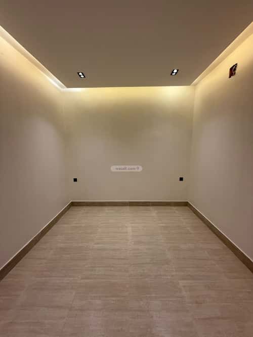 Floor with 5 Bedrooms Al Marjan, East Riyadh, Riyadh