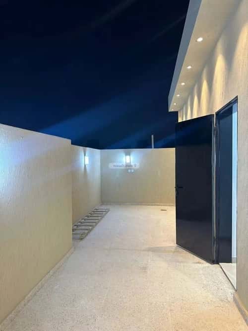 5 bedroom villa in Al Hazm