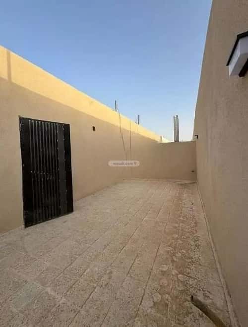 فيلا 265.64 متر مربع شرقية على شارع 15م طويق، غرب الرياض، الرياض