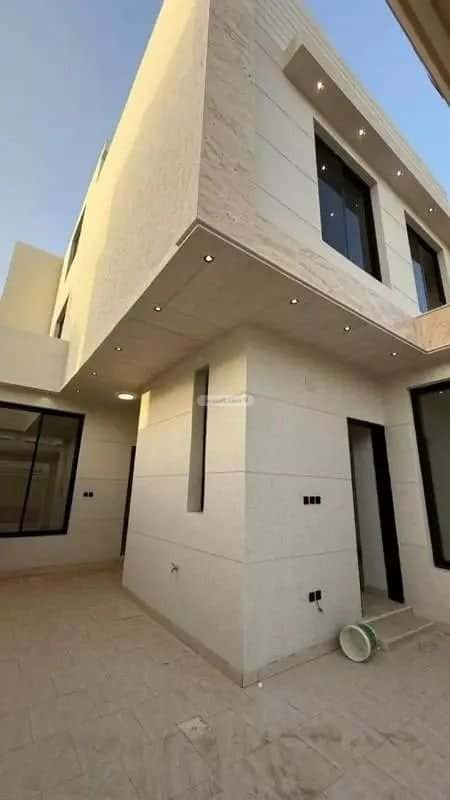 Villa 200 SQM Facing South West on 15m Width Street Twaeeq, West Riyadh, Riyadh