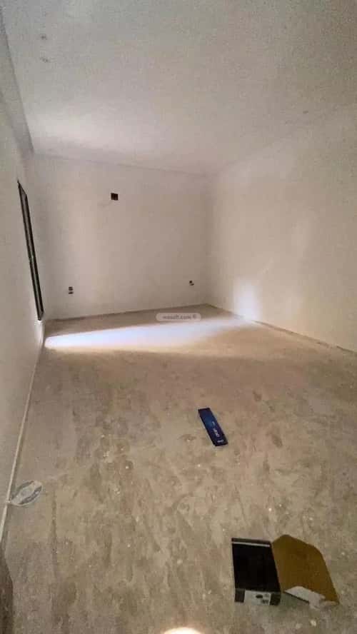 Floor 900.148 SQM with 3 Bedrooms Al-Awaly, West Riyadh, Riyadh