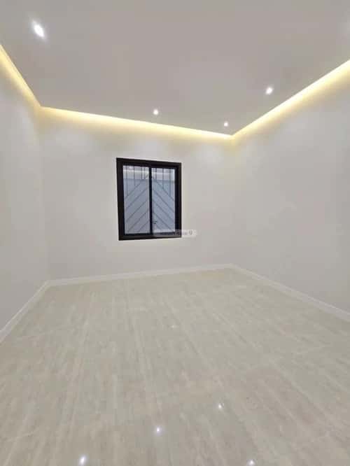 Floor 201 SQM with 3 bedrooms سلطانة، غرب الرياض، الرياض