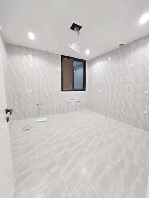 Floor 201 SQM with 3 Bedrooms Sultanah, West Riyadh, Riyadh