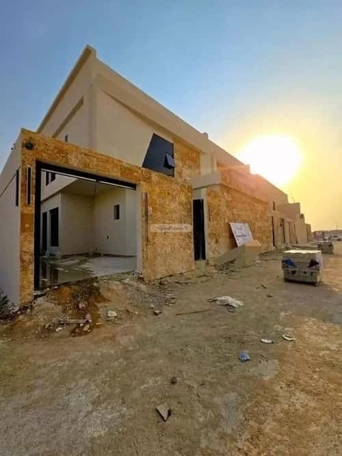 فيلا 365.74 متر مربع شمالية شرقية على شارع 15م ديراب، غرب الرياض، الرياض