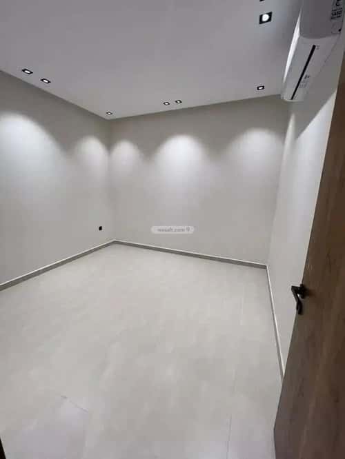 Floor 171.8 SQM with 4 Bedrooms Okaz, South Riyadh, Riyadh