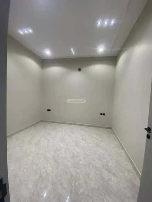 Floor 183.92 SQM with 5 Bedrooms Al-Awaly, West Riyadh, Riyadh