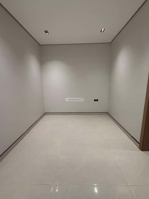 Villa 312 SQM Facing East on 20m Width Street Al-Maizaliyah, East Riyadh, Riyadh