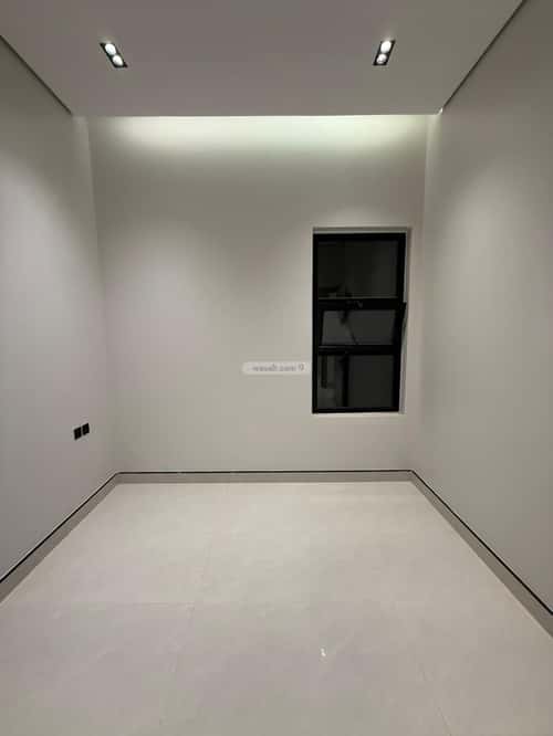 فيلا 312 متر مربع شرقية على شارع 20م المعيزيلة، شرق الرياض، الرياض