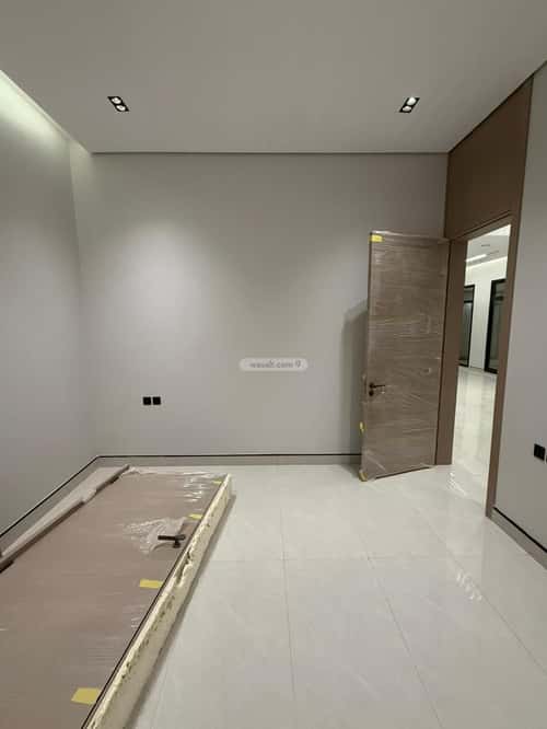Villa 312 SQM Facing East on 20m Width Street Al-Maizaliyah, East Riyadh, Riyadh