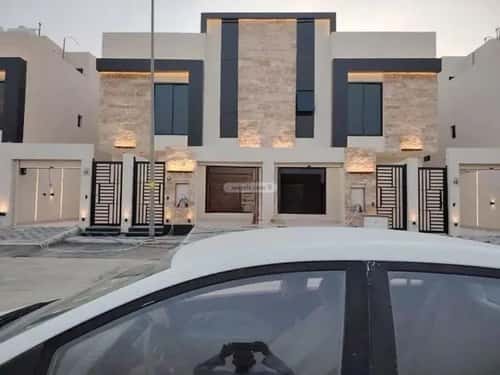 فيلا 6 غرف في عكاظ