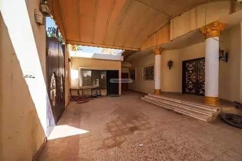 فيلا 900 متر مربع غربية على شارع 15م العوالي، غرب الرياض، الرياض