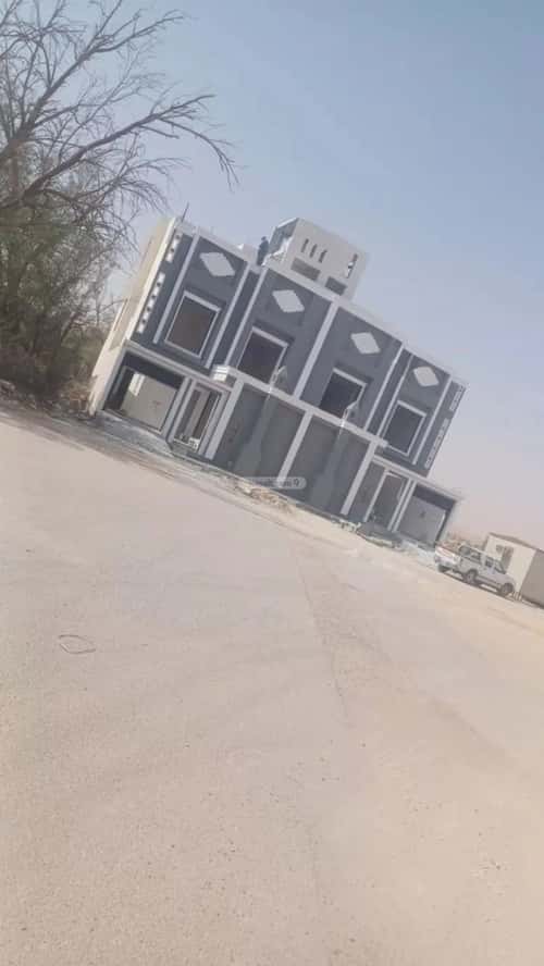 Villa 411 SQM facing East on 20m width street الجامعة، المزاحمية