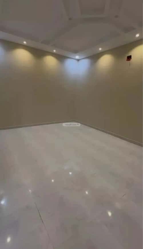 فيلا 200 متر مربع واجهة شرقية ب 5 غرف المهدية، غرب الرياض، الرياض