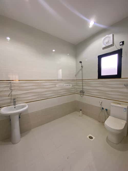 Villa 301 SQM Facing East on 20m Width Street Alshamehalgadeed, Makkah Al Mukarramah
