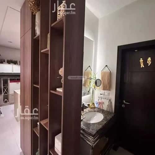 Villa 405 SQM Facing South with 5 Bedrooms As-Sahafa, North Riyadh, Riyadh