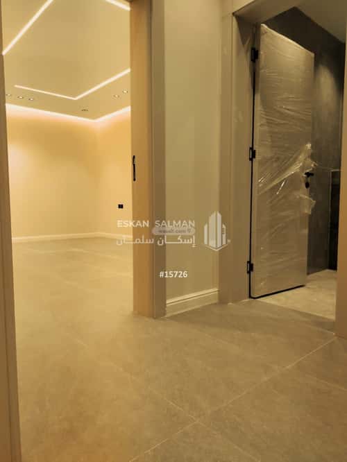 Villa 300 SQM Facing West on 20m Width Street Hay Al Mubaoth, Madinah