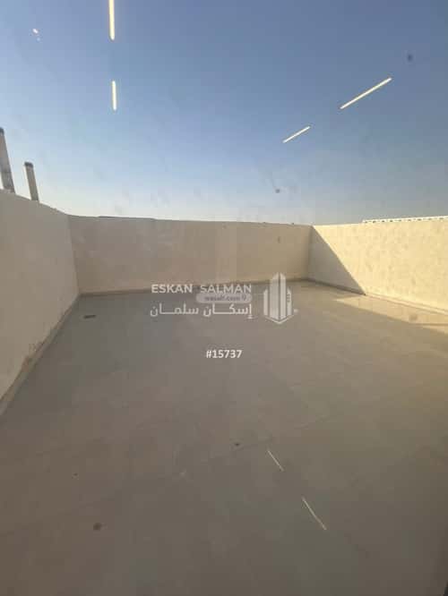 فيلا 200 متر مربع شمالية على شارع 20م الفاروق، وسط الرياض، الرياض