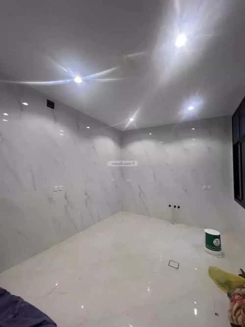 فيلا 225 متر مربع شمالية شرقية على شارع 12م ظهرة البديعة، غرب الرياض، الرياض