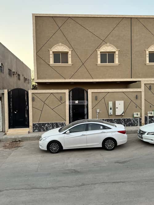 Villa 190 SQM Facing South on 12m Width Street Al-Aziziyah, South Riyadh, Riyadh