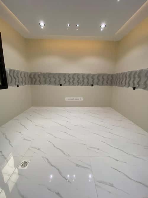 Villa 450 SQM Facing East on 20m Width Street Wadi Jaleel, Alttayif