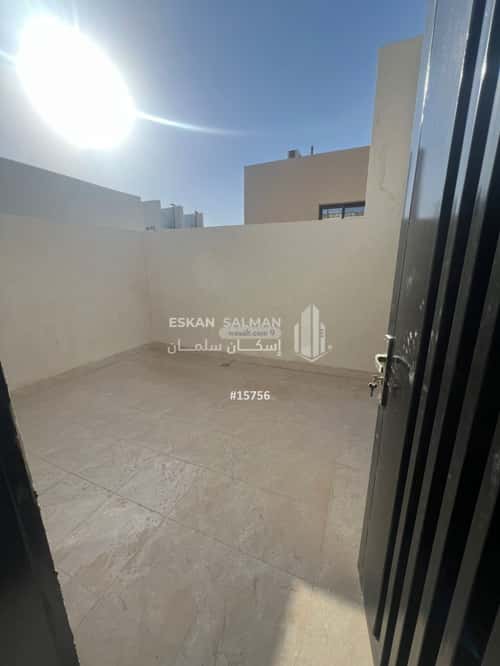 فيلا 209.05 متر مربع جنوبية على شارع 15م الجنادرية، شرق الرياض، الرياض