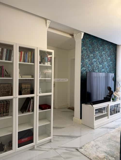 Apartment with 6 Bedrooms Al-Malqa, North Riyadh, Riyadh