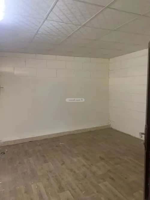 عمارة 700 متر مربع واجهة شرقية الملك فيصل، شرق الرياض، الرياض